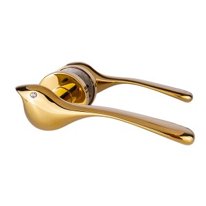 DS-810-76 Gold PVD Bird door handle